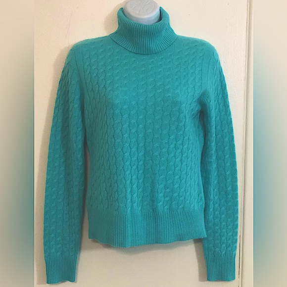 Geneva Cashmire Turquise Blue Turtleneck Sweater ,Cable Design. Woman’s Size S - Picture 1 of 9